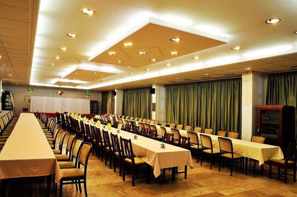 Romai Hotel Budapest Restoran foto